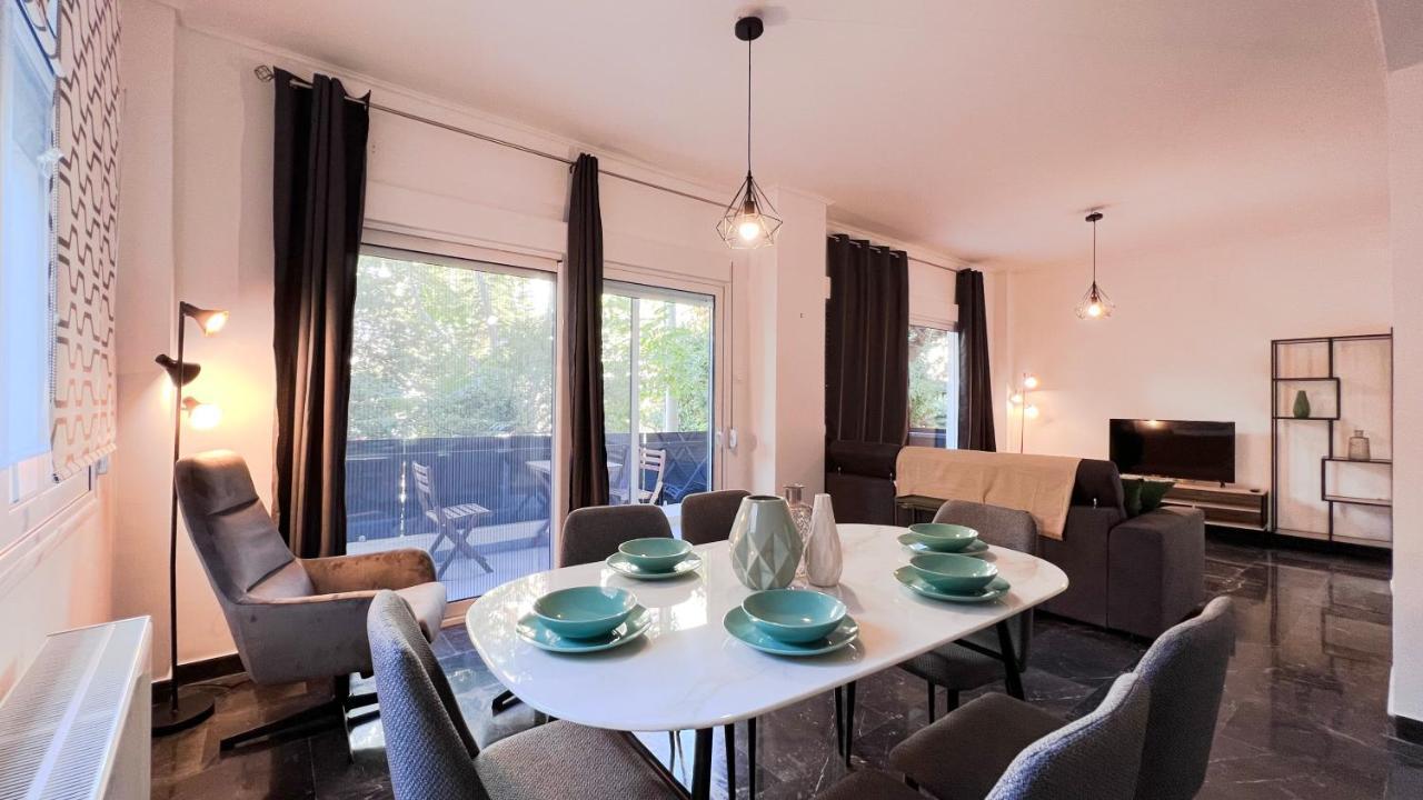 Key Biscayne Elegant 77 sqm Apt in Paleo Faliro Athen Exterior foto